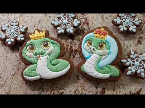 Видео: СИМВОЛ НАСТУПАЮЩЕГО НОВОГО ГОДА!☆КОРОЛЬ И КОРОЛЕВА ЗМЕЙ!☆🌲⚕️❄️
