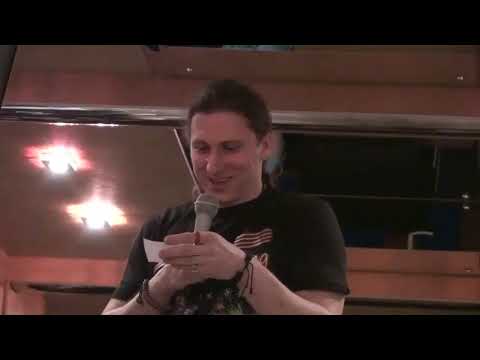 Видео: Прогулки по Неве. Встреча Ростислава Колпакова с поклонниками 14-15. 06. 2015