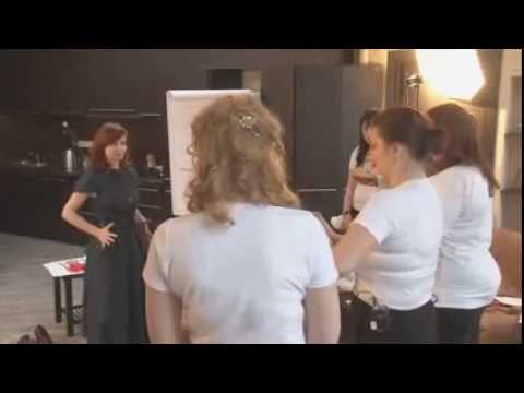 Видео: Быть Женщиной — Значит Быть Собой. Фрагмент Тренинга Ларисы Ренар: "Женское счастье"
