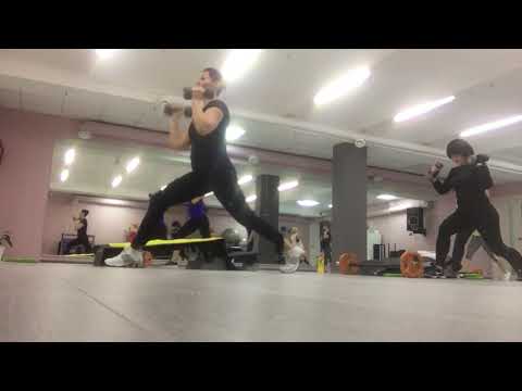 Видео: Групповая силовая тренировка- семинар SuperFitness Company