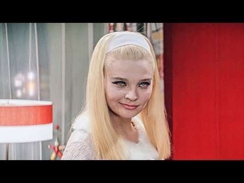 Видео: Помоги мне