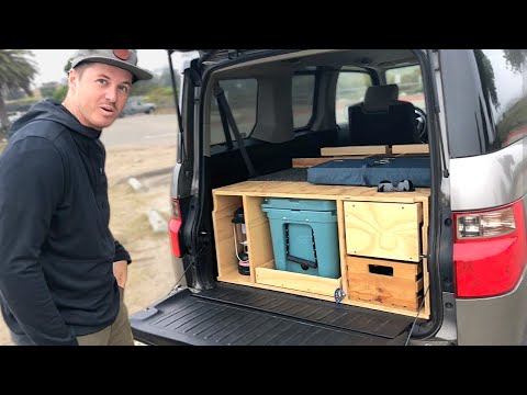 Видео: Этот автокемпинг просто гениален! (Кухня, кровать, холодильник, плита в Honda Element!)