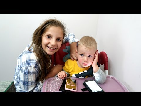 Видео: Наше УТРО Что ЕДЯТ Ирочка и Андрюшка