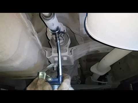 Видео: Как смазать кардан на Ssangyong Kyron