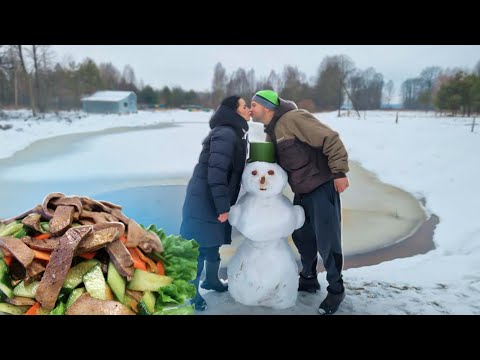 Видео: Просто живём на хуторе в лесу. Готовим салат, ухаживаем за животными, убираемся в домах.