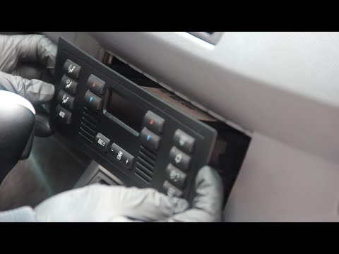 Видео: Как снять блок климат контроля BMW X5 E53. Панель управления отопителем. Как снять блок A/C BMW X5