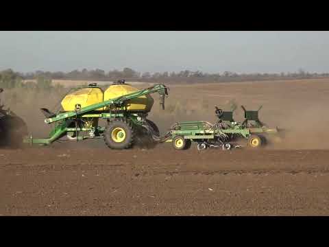 Видео: Фильм о сельском хозяйстве Милютинского района 2025 год