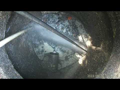 Видео: Потужна зброя сантехніка: Гідродинамічна прочистка каналізаційних труб. Полтава, область 0506269100