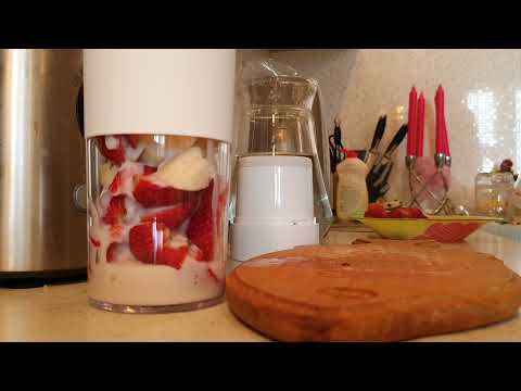 Видео: Портативный блендер Xiaomi Mijia portable juicer cup MJZZB01PL