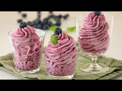 Видео: Сливочный черничный десерт за 5 минут! Все ищут этот рецепт! Черничный крем без яиц!