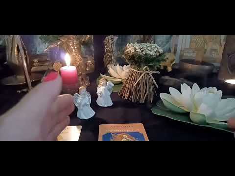 Видео: Зареждаща енергийна практика. Медитация за повишаване на женската енергия ❤️😇🙏