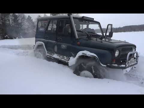Видео: УАЗ НА ЦЕПЯХ ПО СНЕГУ