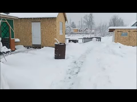 Видео: 18 серия. Снежный акапалипсис на даче.