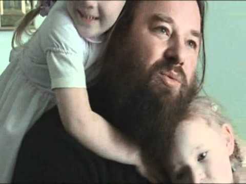 Видео: О детском приюте Свято-Вознесенского монастыря