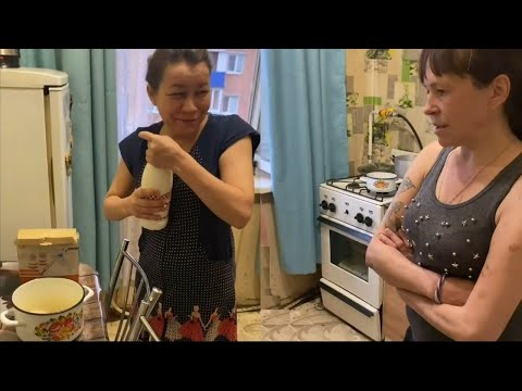 Видео: ИРИШКА ГОТОВИТ БЛИНЫ СЕКРЕТНЫЕ ТРЮКИ ДЛЯ ИДЕАЛЬНЫХ БЛИНОВ