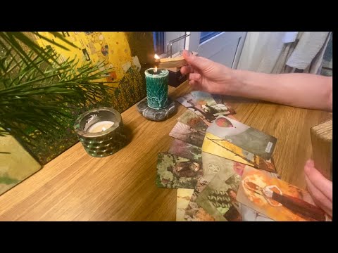 Видео: Почему он отдалился? 🙆🏻‍♂️ | Таро