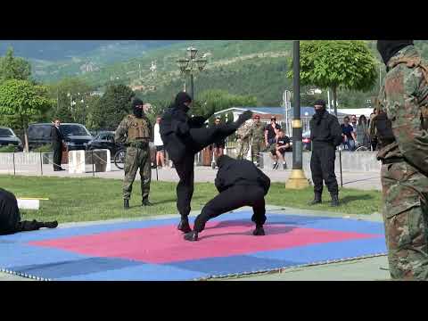 Видео: Показна вежба