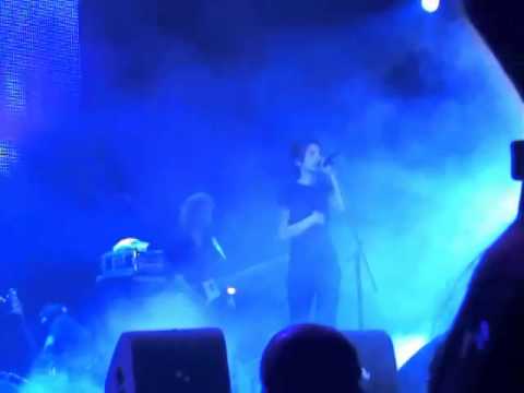 Видео: Земфира - Москва (Олимпийский, 2008)