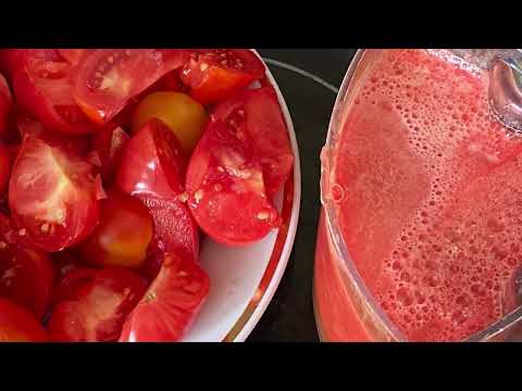 Видео: Сок и кетчуп из свежих помидоров-Заготовки на зиму-Готовим дома!👍😊