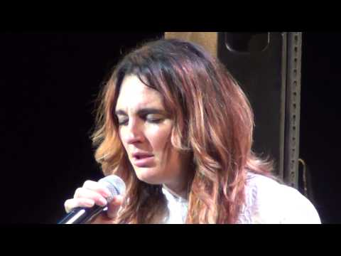 Видео: Елена Ваенга - Лена жжет))) ГРАВИТАЦИЯ, Саратов 11.09.15