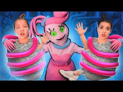 Видео: МОЯ МАМА — это МАМА ДЛИННОНОГАЯ ПОППИ ПЛЕЙТАЙМ 2! Мама Хаги Ваги В РЕАЛЬНОЙ ЖИЗНИ!