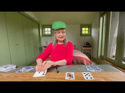 Видео: Гадаем по старинке! Вы долго этого ждали! Каким будет ваше ближайшее будущее? #колена таро онлайн