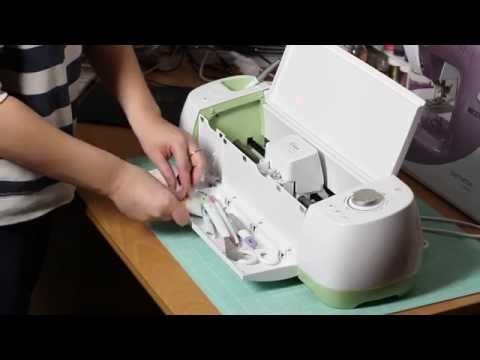 Видео: Обзор режущего плоттера Cricut Explore