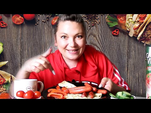 Видео: Mukbang. Сосиски + бантики + соус + черри + огурчики ;) О-о-очень голодна! Аппетита ♥ Сочетаемо?...