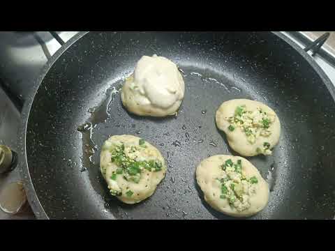 Видео: Быстрые необычные пирожки или оладушки с секретом! #рецепты #еда #food #cooking #кулинария #family 