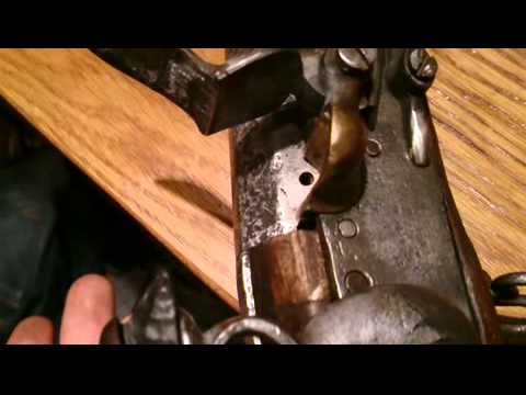 Видео: Наполеоновский мушкет Шарлевиль обр. 1777 года.