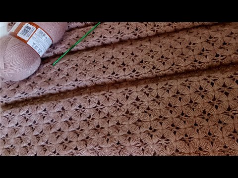 Видео: Подробная инструкция от начала до конца вязания прямоугольной шали крючком.