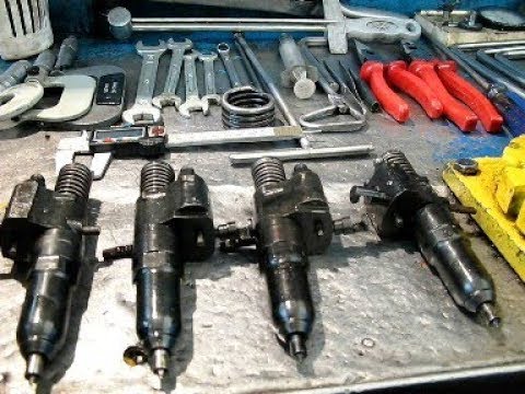 Видео: Насос форсунка двигателя ЯАЗ-204. Запуск дизельного двигателя после длительной стоянки.