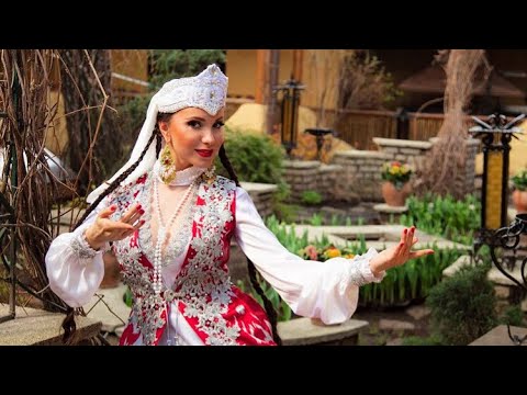 Видео: Узбекский танец для души импровизация. Uzbek dance.