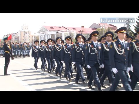 Видео: Парад Победы в Кургане