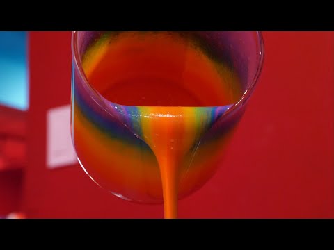 Видео: Как приготовить Кастеллу с радужным молочным кремом - корейская уличная еда