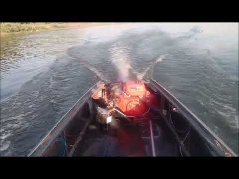 Видео: Казанка водомет мотор  4 такта 20 лс первые испытания на воде