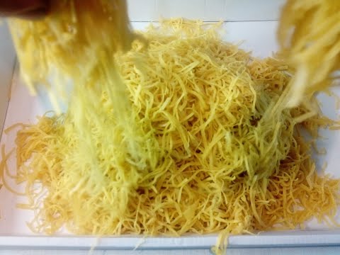 Видео: Домашняя лапша на желтках. Рецепт.