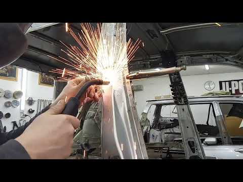 Видео: Subaru Forester кап. ремонт кузова часть 5, сварка, новый сварочный аппарат Aurora Polo 160