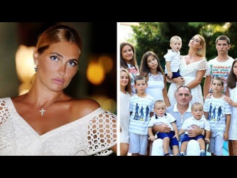 Видео: "Мать героиня": красавица жена экс-мэра Владикавказа, которая родила 10 детей