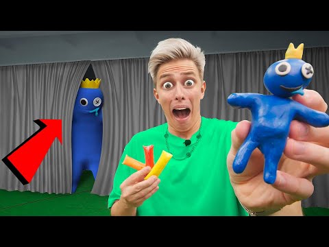 Видео: НЕ ВЗДУМАЙ ЛЕПИТЬ СИНЕГО ДРУГА 😨 РАДУЖНЫЕ ДРУЗЬЯ ROBLOX 🌈 ко мне пришёл настоящий !!!