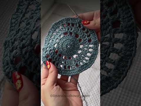 Видео: Мастер-класс шапочка крючком @linaraisxakova_wear #вязание #вязаниедляновичков#вязаниедляначинающих