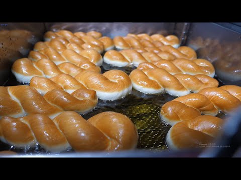 Видео: Первые в Кванджу!!Крендели и пончики с луковым маслом!? Ресторан кренделей в Кванджу