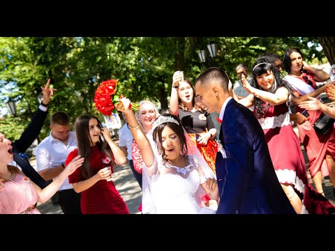 Видео: 09.08.2020. Виталий и Дарья !  💕  Свадебный фильм