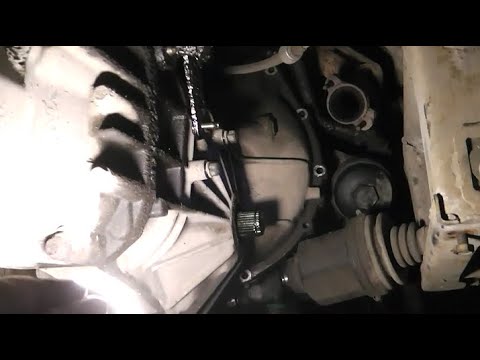 Видео: Снова Истана. Как снять коробку передач. Что для этого нужно сделать.
