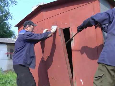 Видео: Начался демонтаж металлических гаражей