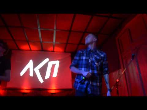 Видео: ЛСП х Oxxxymiron - мне скучно жить (07.02.2015 MOD)