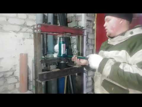 Видео: Пресс самодельный запрессовка ступичного подшипника
