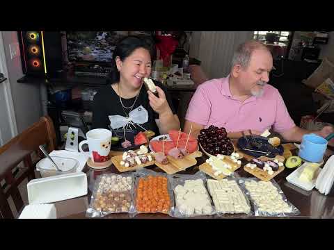 Видео: У Малоежек шикарный завтрак с куртом – вкусно и просто!