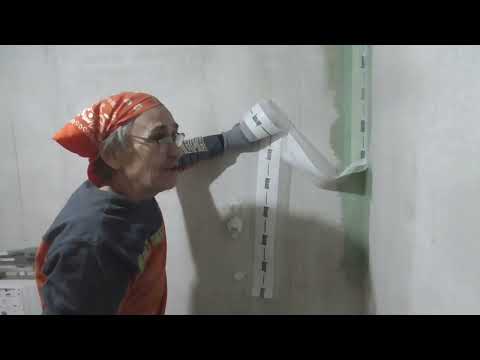 Видео: Гидроизоляция душевой комнаты от А до Я . Жк Смартполет.  Ремонт двушки