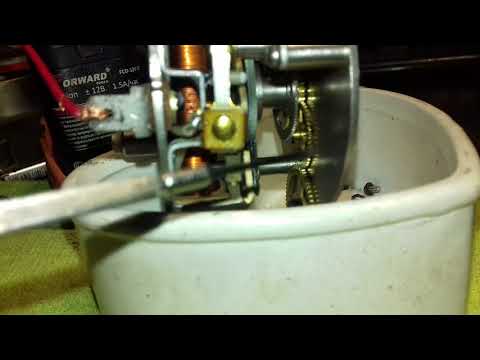 Видео: Ремонт часов "Ччз "АЧВ-3" автомобиля  Газ-24. Часть-1.